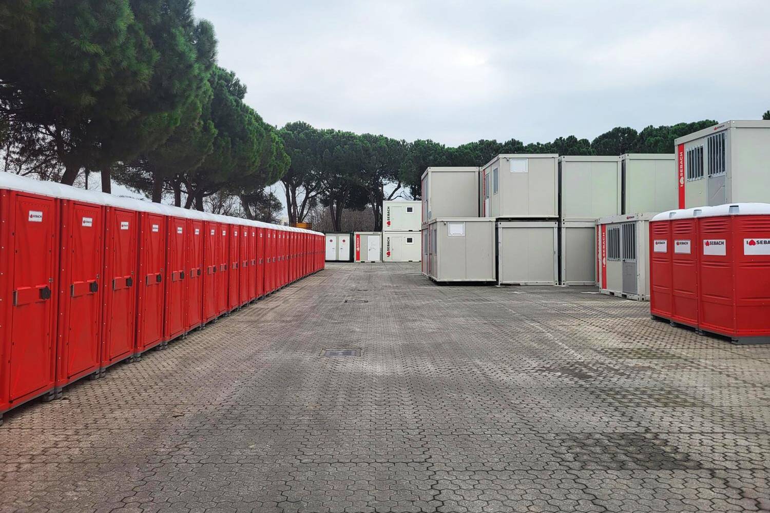 Box prefabbricati e bagni chimici - Noleggio strutture mobili Sebach by Gruppo Sesi per cantieri ed eventi